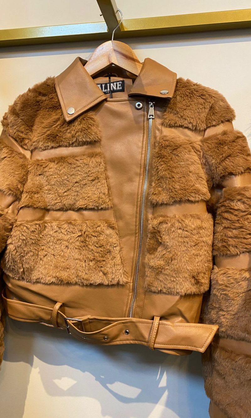 jaqueta feminina peluciada com cinto jaqueta feminina peluciada com cinto