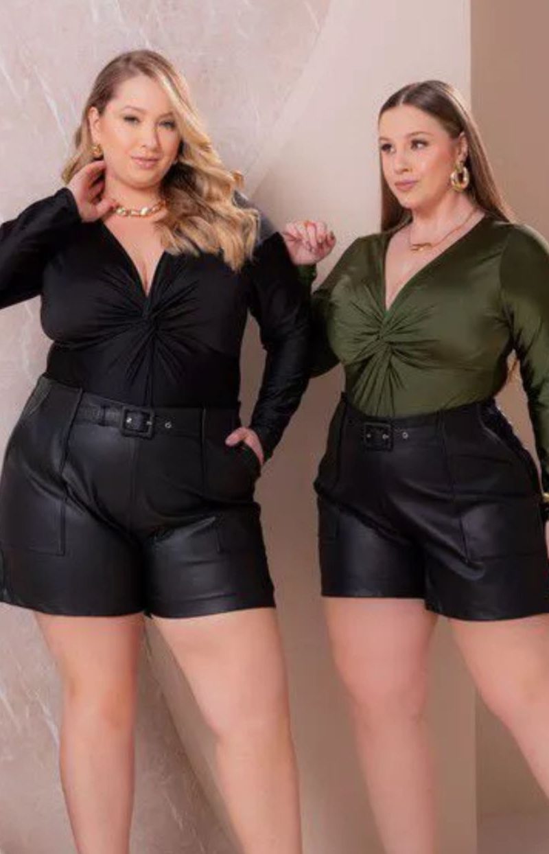 saia couro eco caramelo